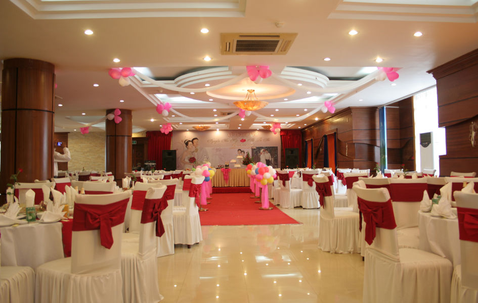 Camela Hotel & Resort Hai Phong Bagian luar foto
