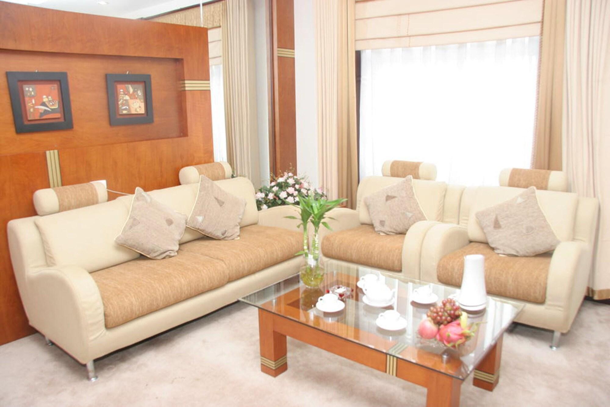 Camela Hotel & Resort Hai Phong Bagian luar foto