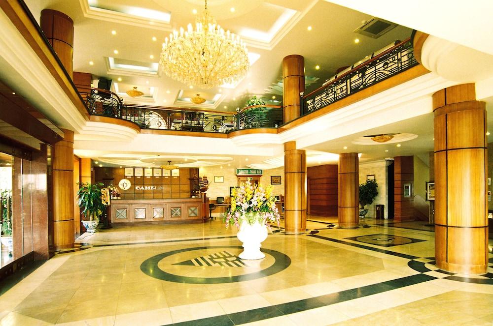 Camela Hotel & Resort Hai Phong Bagian luar foto