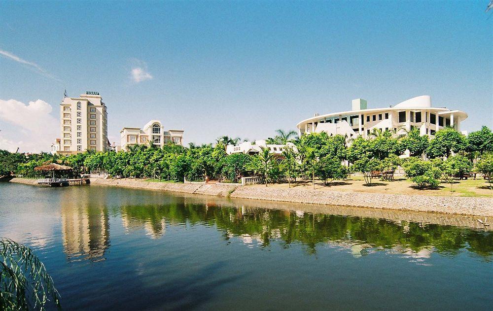 Camela Hotel & Resort Hai Phong Bagian luar foto