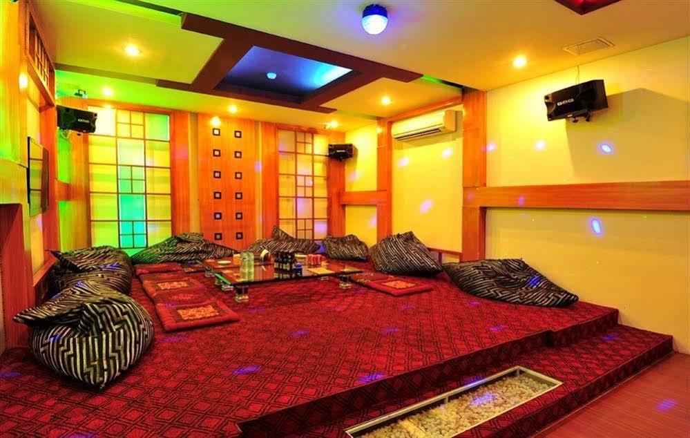 Camela Hotel & Resort Hai Phong Bagian luar foto