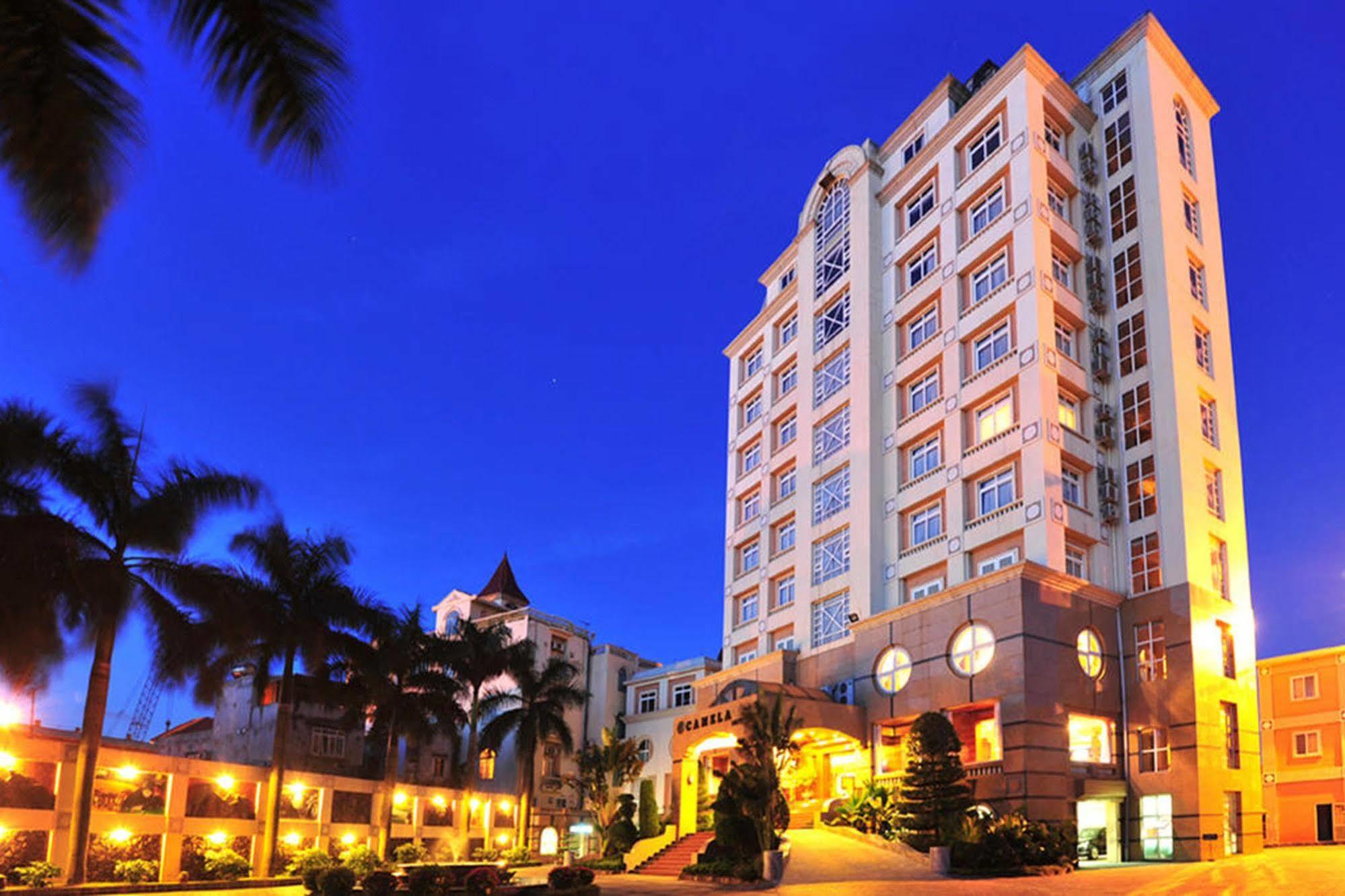 Camela Hotel & Resort Hai Phong Bagian luar foto
