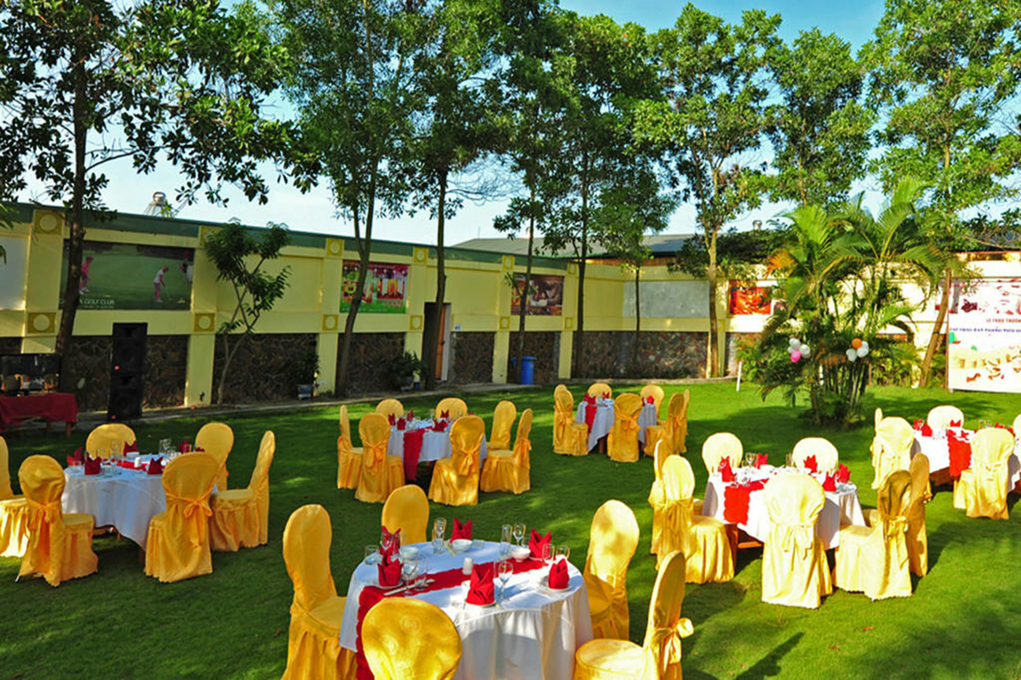Camela Hotel & Resort Hai Phong Bagian luar foto