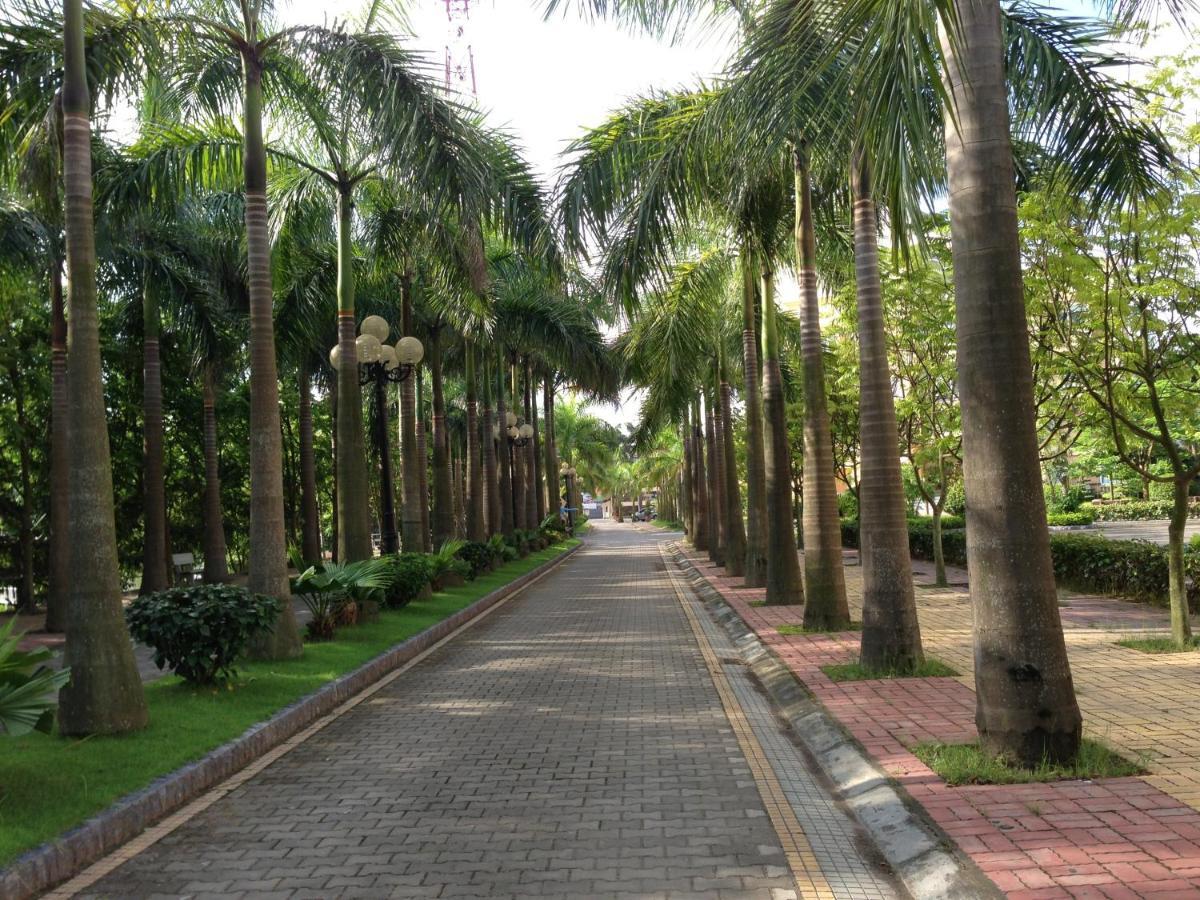Camela Hotel & Resort Hai Phong Bagian luar foto